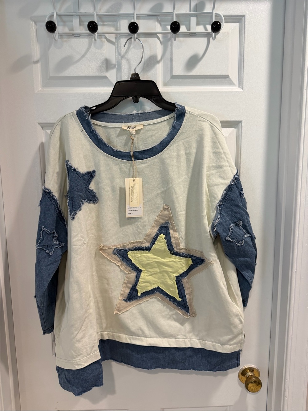 NWT Blue Velvet Boutique Patchwork Top - Cream & Blue Sz M L & XL